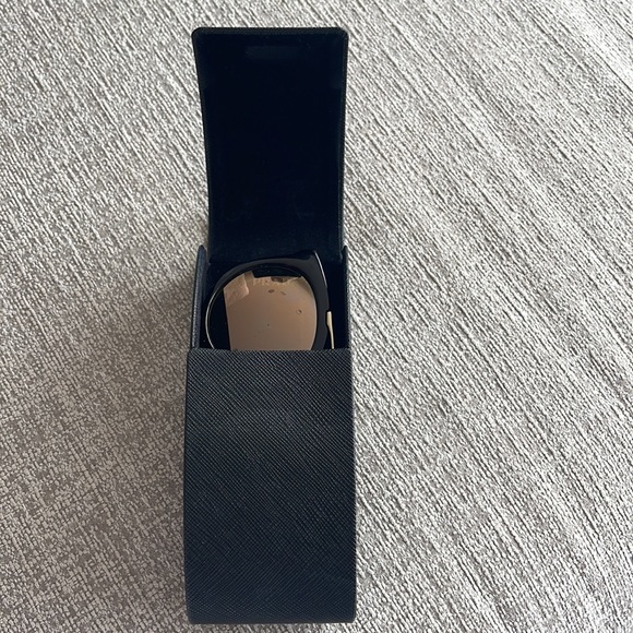 Real Prada Sunglasses - Picture 5 of 5